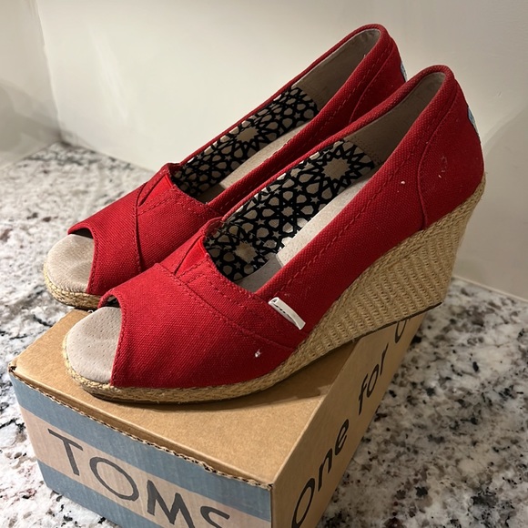 Toms heels - Picture 2 of 5